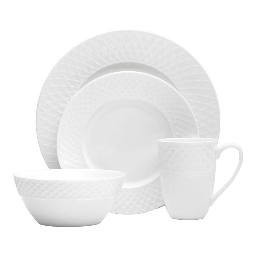 Official Mikasa photograph of Trellis White, 16 pieces · service for 4